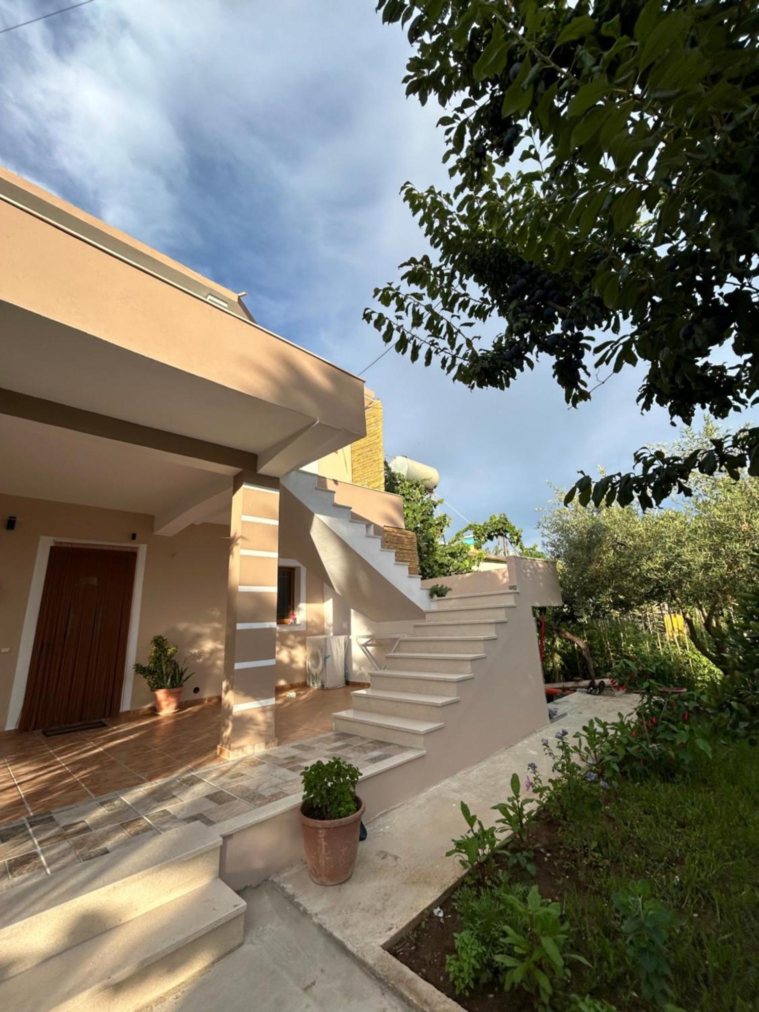 Vila Roan Vlorë Εξωτερικό φωτογραφία